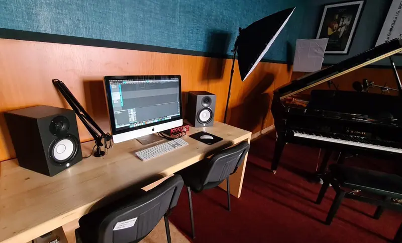 Studioul de înregistrări audio al Secției de Muzică